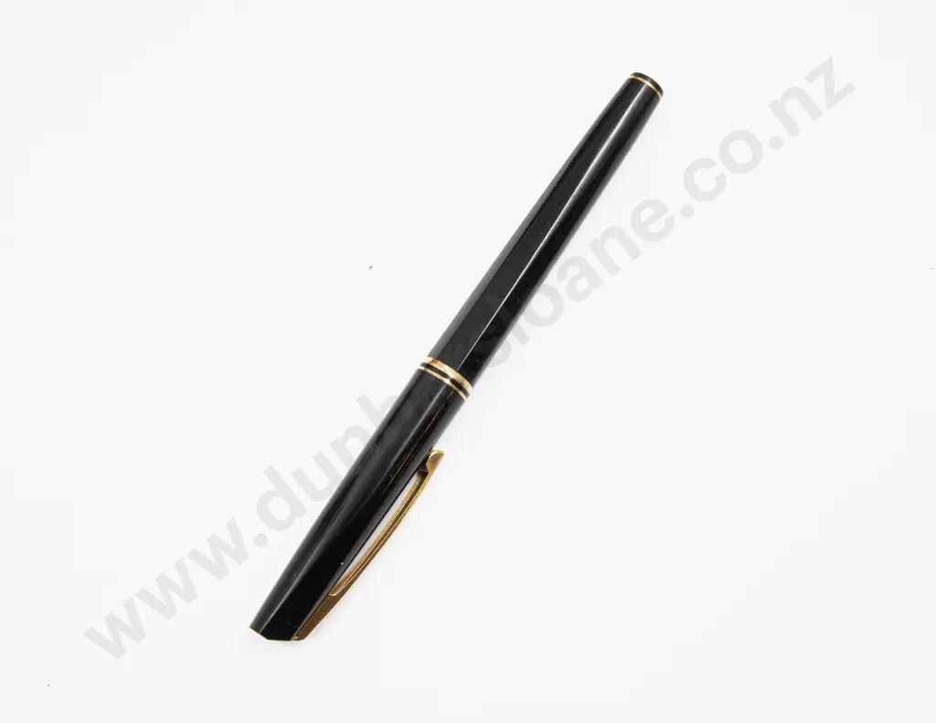 Vintage Waterman Fountain Pen with 18ct Gold Nib in Original Case Image 1++