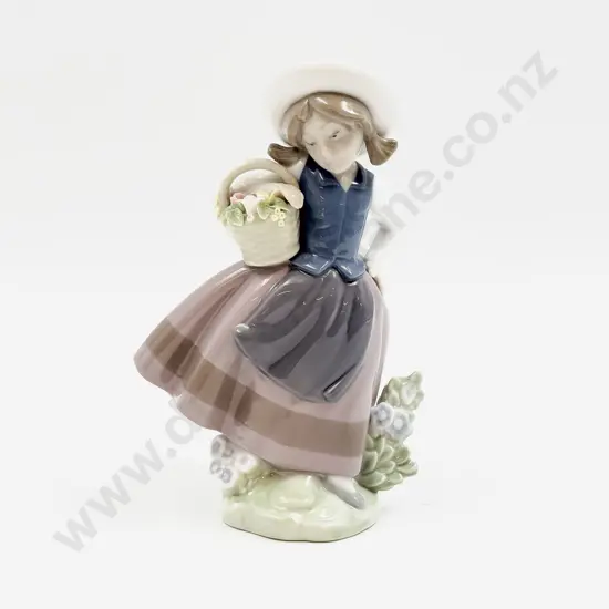 Lladro Figure
