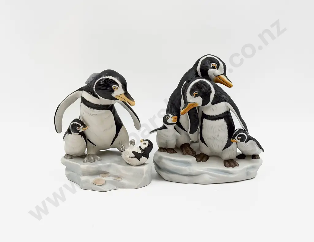Two Franklin Mint Penguin Group Figures Image 1++