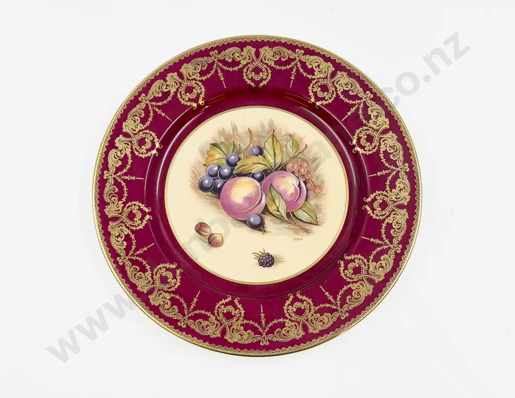 Aynsley Cabinet Plate Image 1++