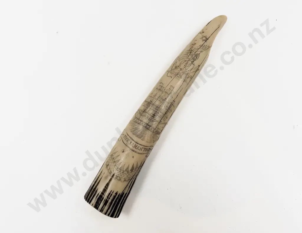 Replica Scrimshaw Horn Image 1++