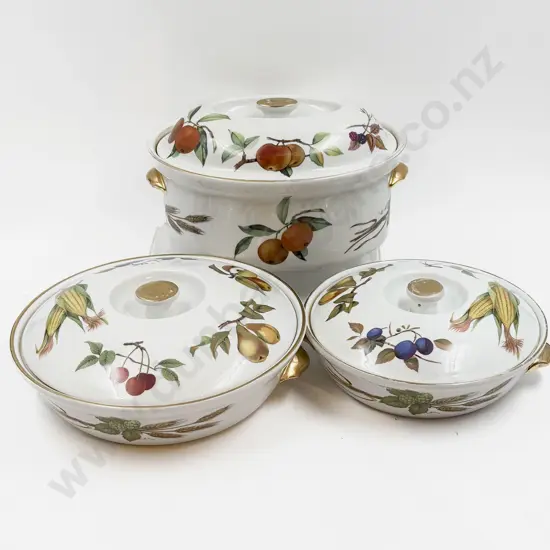 Three Royal Worcester "Evesham" Pattern Oven Dishes