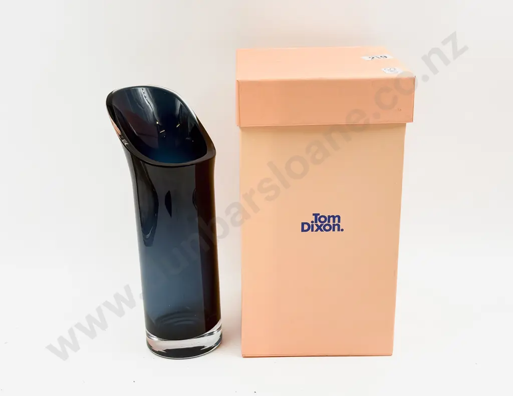 Boxed Tom Dixon Art Glass Vase Image 1++