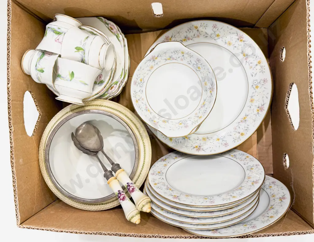 Box Qty of Assorted China Image 1++
