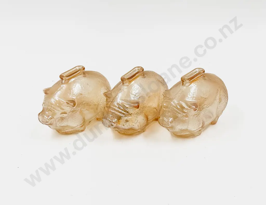 Three Lustre Glass Pig Form Money Banks Image 1++