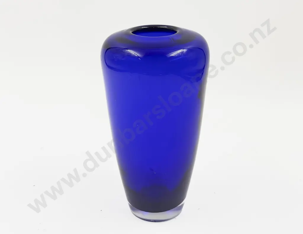 Art Glass Vase Image 1++
