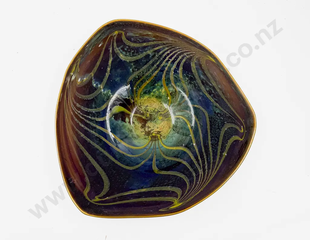 Tony Kuepfer Art Glass Charger Image 1++