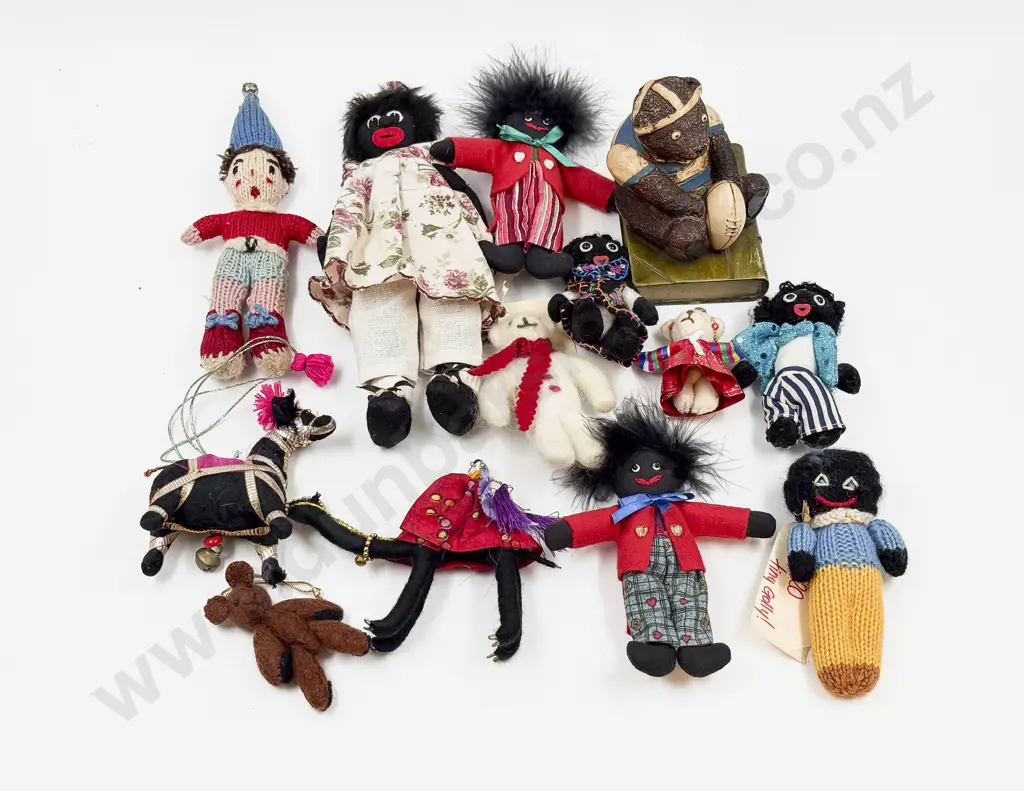 Various Small Cloth Knitted Gollies Teddies Image 1++