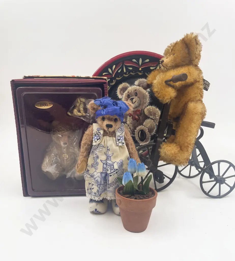 Teddy Bear Collectables with Dutch Teddy Bear and Teddy on Bicycle Image 1++