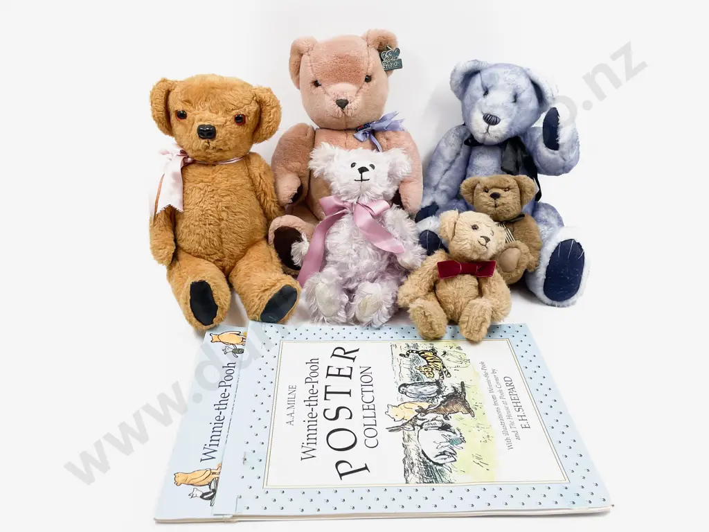 Collection of Both Commercial and Craft Teddy Bears Image 1++