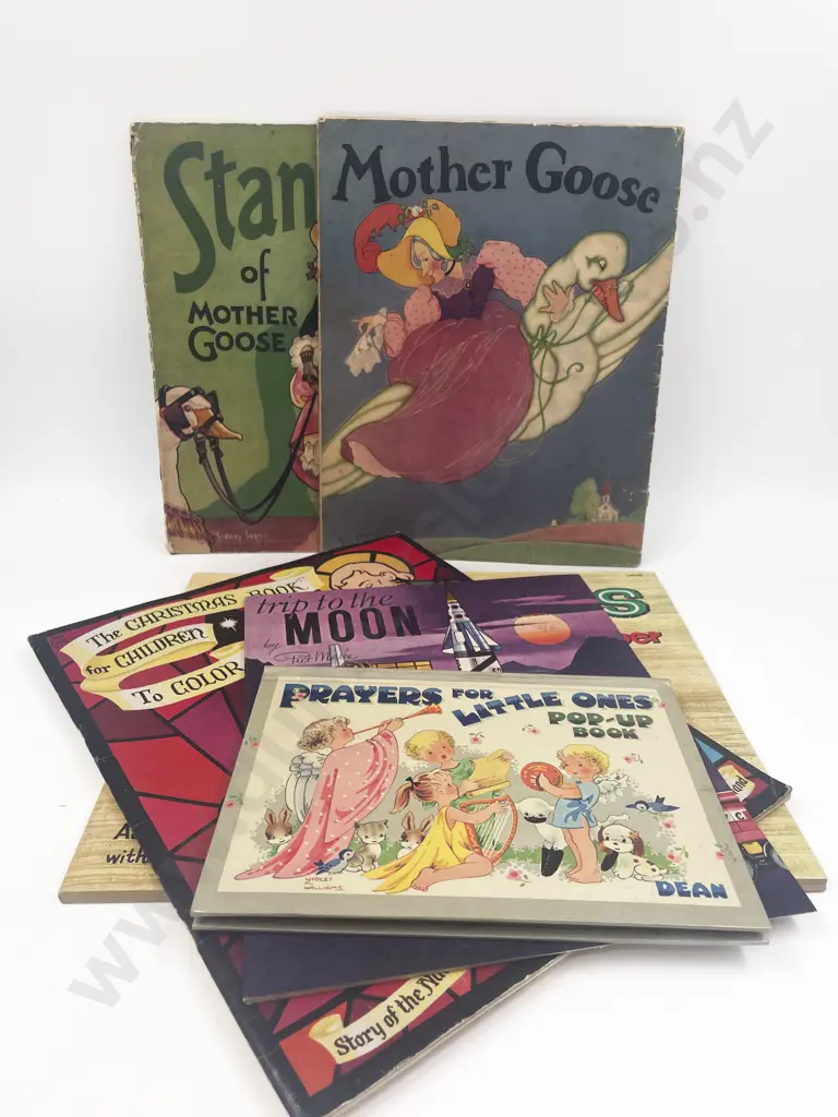 Collection of Vintage Nursery Picture Books Image 1++