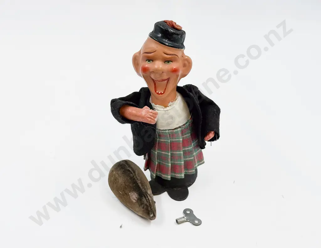 Vintage Composition Novelty Toy and Clockwork Mouse (no tail) Image 1++
