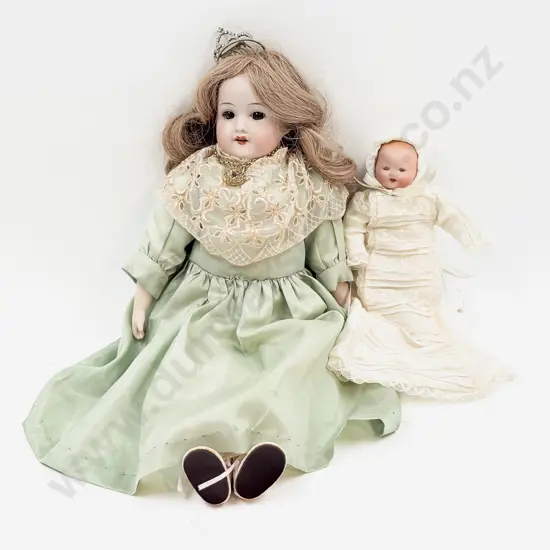 Antique AM Bisque Shoulder Plate Doll and Small Dream Baby