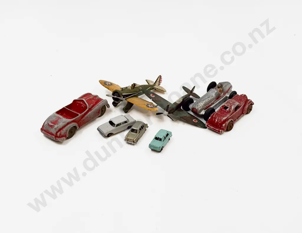 Six Diecast Models Two Plain Kit Models Image 1++