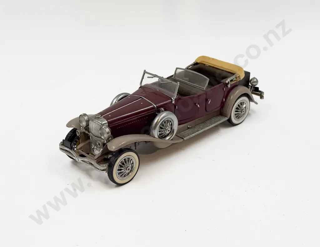 Franklin Mint 1930 Duesenberg Image 1++