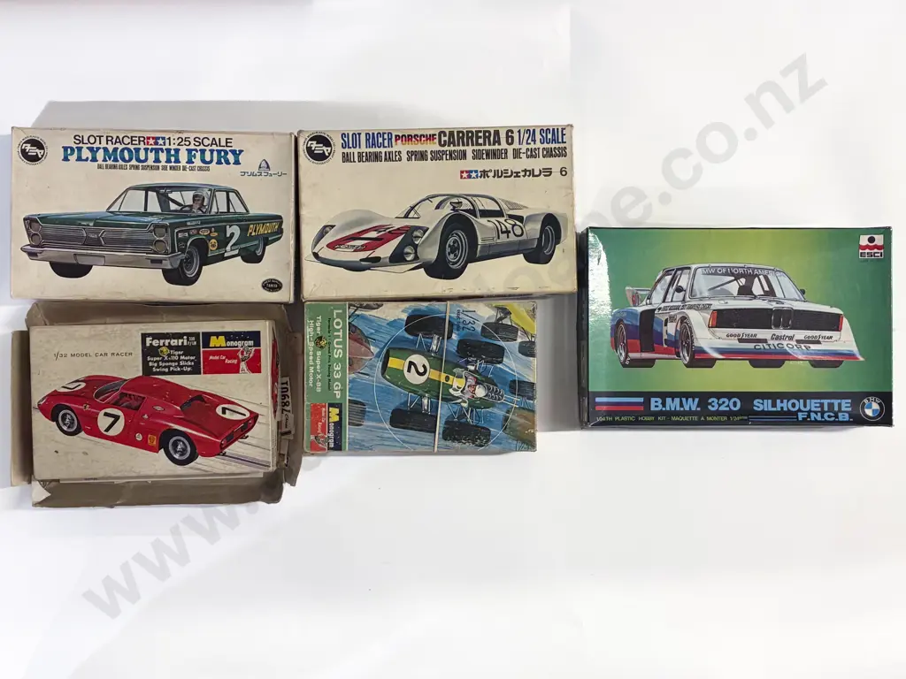 Various Part Completed Parts & Assorted Vehicle Kit Models & Gear Image 1++
