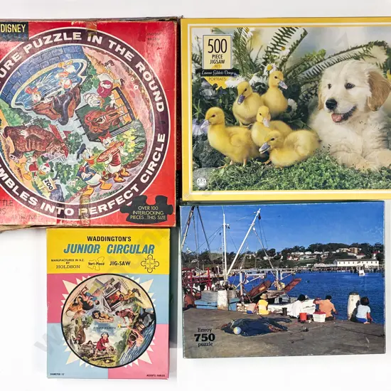 Quantity of Vintage Jigsaw Puzzles