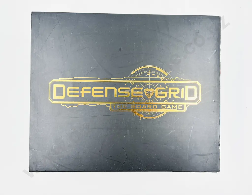 Boxed Defensed Grid The Board Game Image 1++