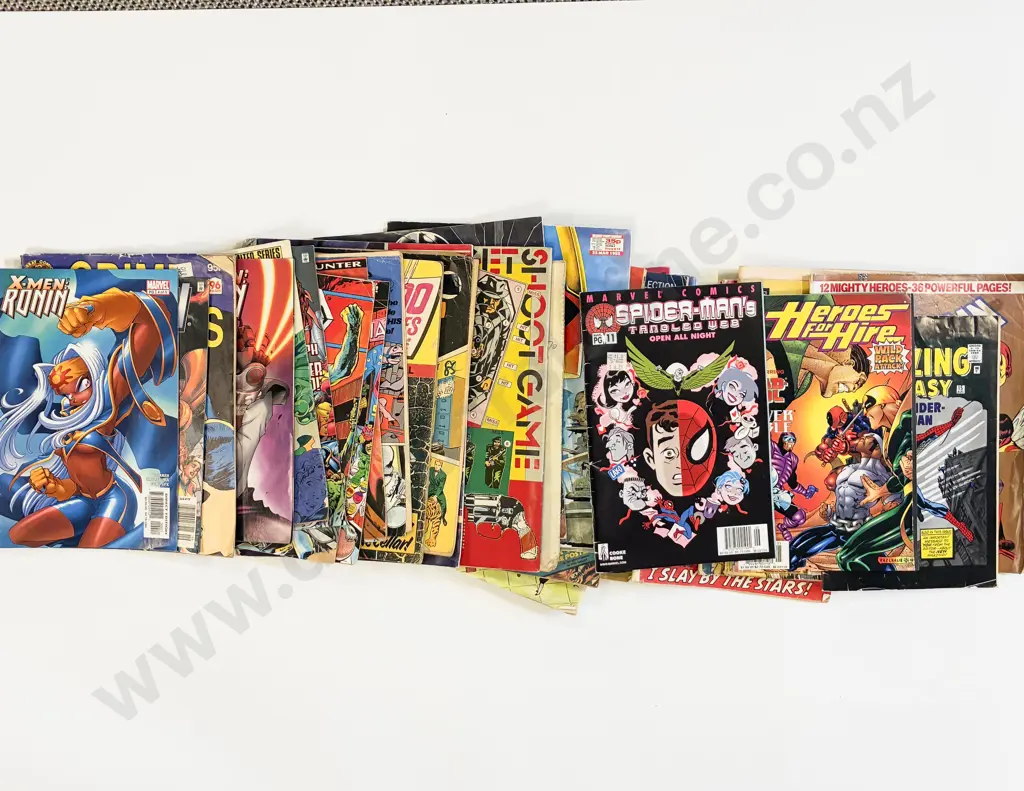 Qty of Mixed Comics Image 1++
