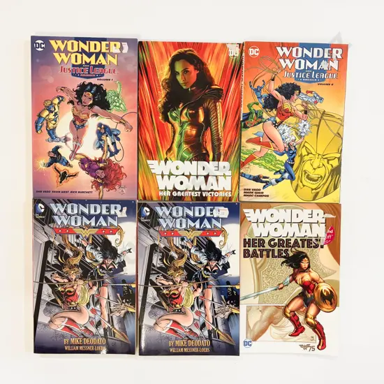 Six WonderWoman Graphic Novels