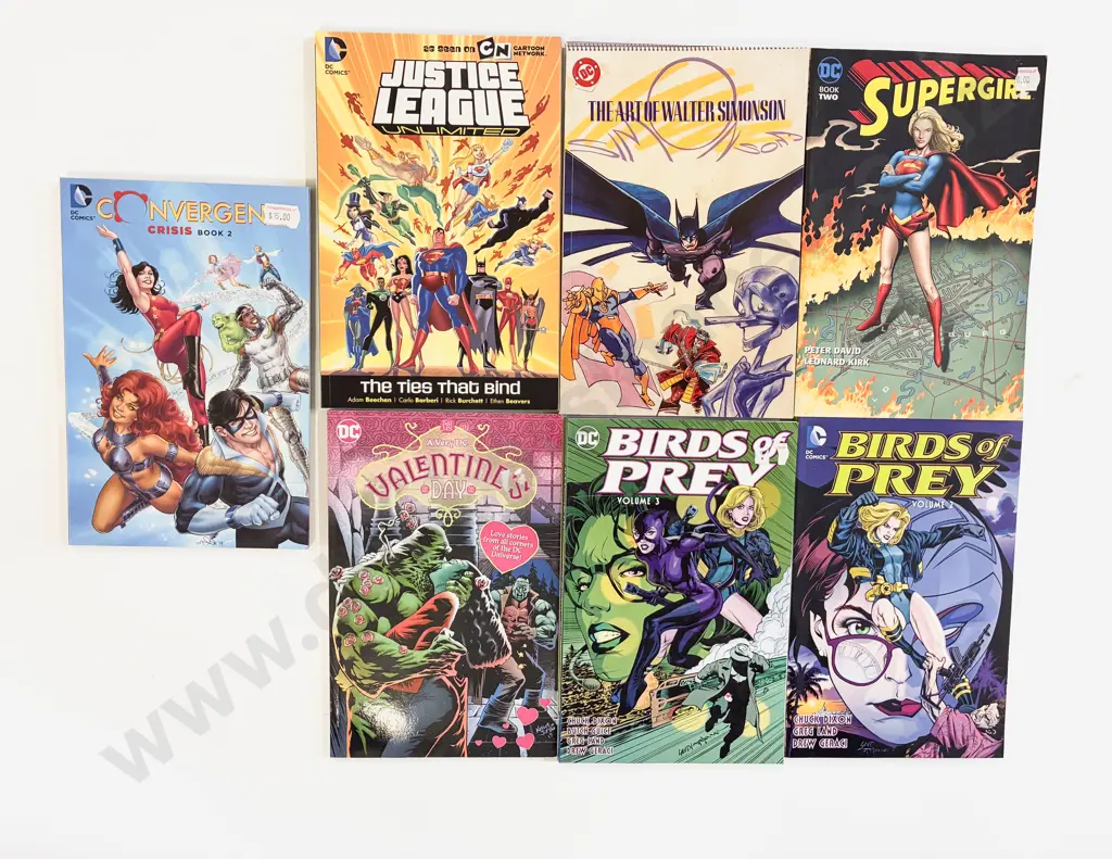 Various DC Graphic Novels Image 1++