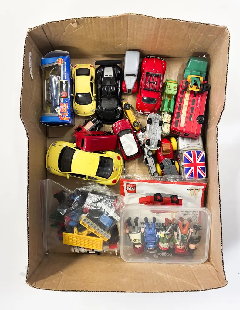 Qty of Assorted Die Cast Vehicles and Lego Figures Etc Image 1++