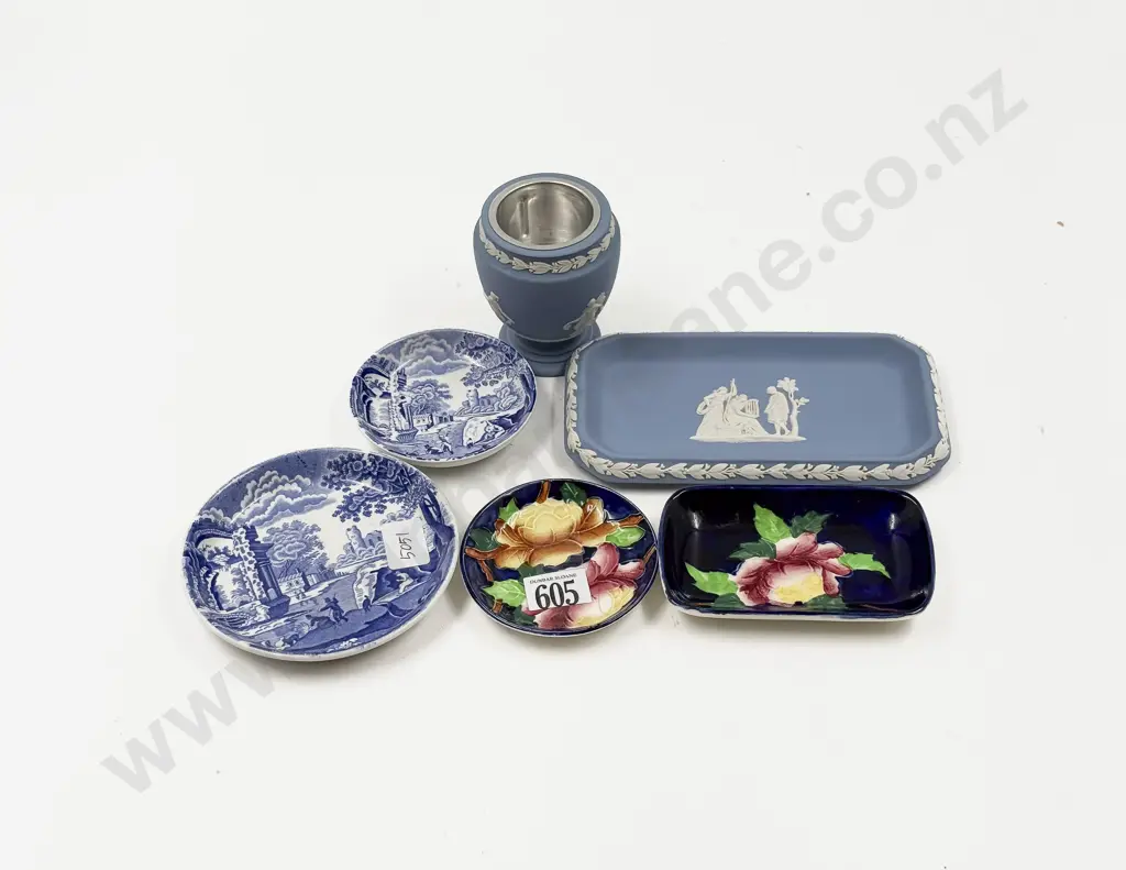 Two Pieces of Wedgwood and Assorted Small Dishes Image 1++