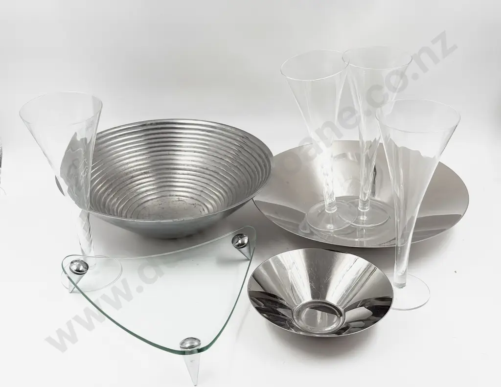 Three Assorted Modern Serving Dishes and Four Large Champagne Glasses Image 1++