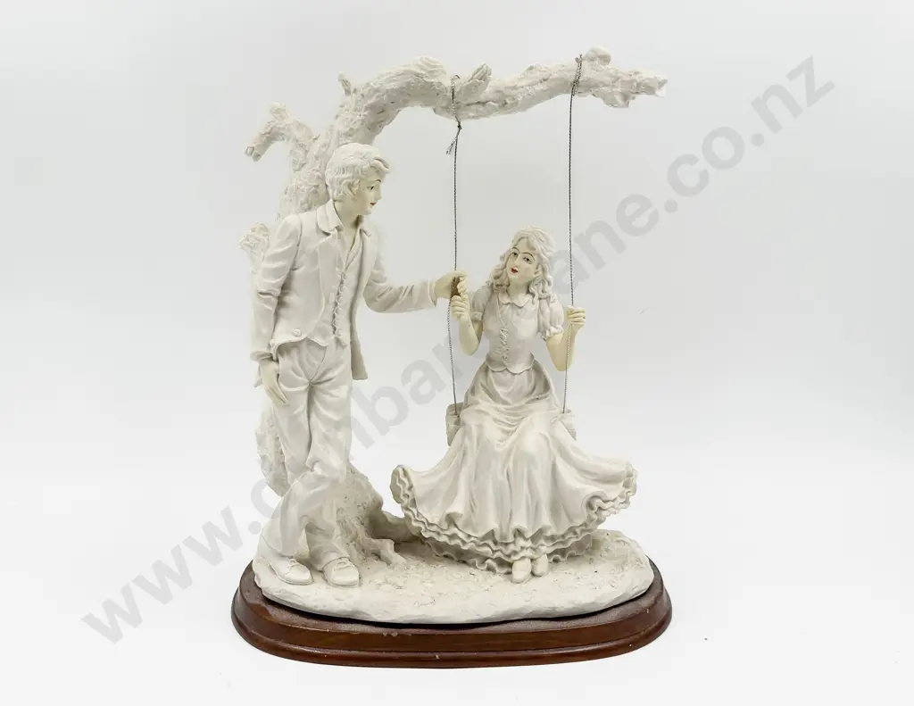 Two Group Figure of Lovers Image 1++