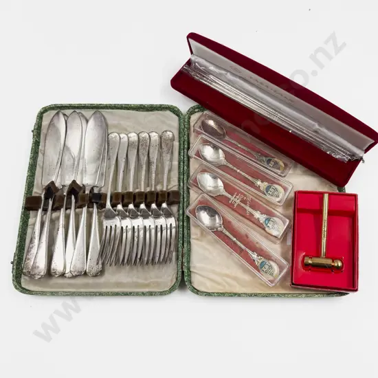 Small Quantity of Assorted Cutlery etc