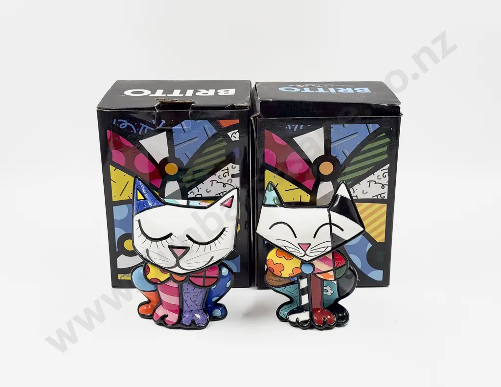Britto Money Box together with Britto Cat Figure - both with Original Boxes Image 1++