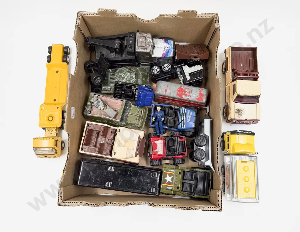 Box of Assorted Model Vehicles Image 1++