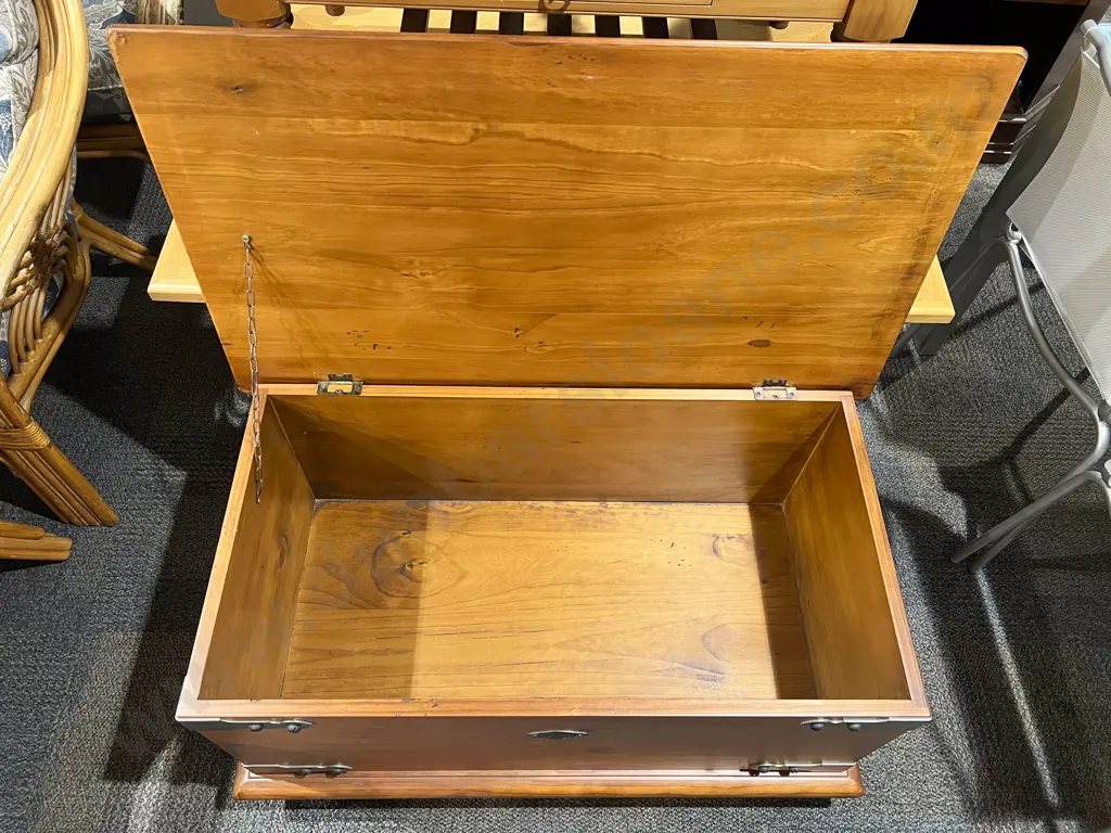 Galleon Nordic Collection Made Blanket Chest Image 1++