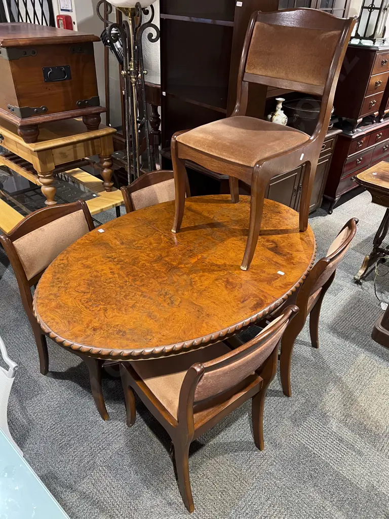 Repro. Burr Walnut Extension Dining Table with 5 Dining Chairs Image 1++