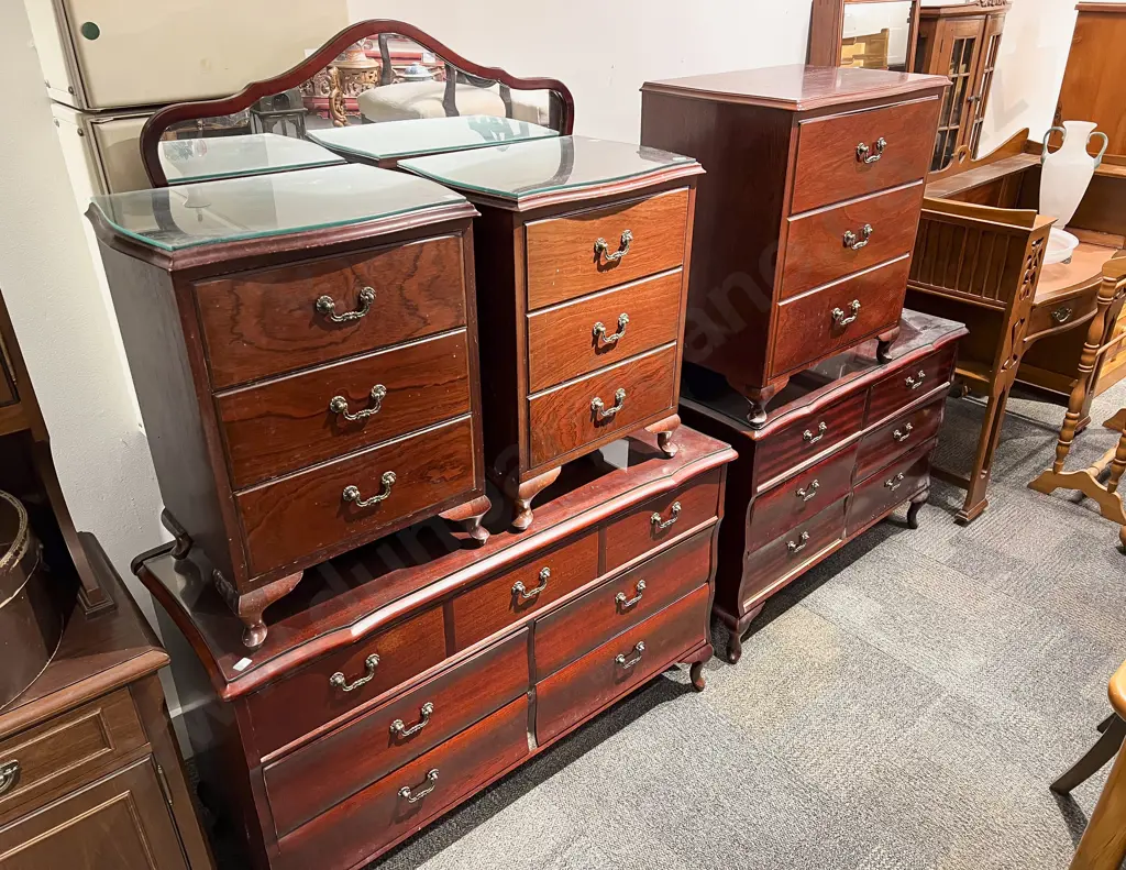 Mahogany 6 Piece Bedroom Suite Image 1++