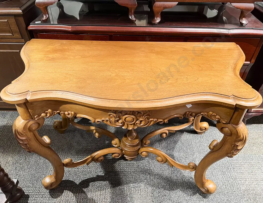 Victorian Style Serpentine Hall Table Image 1++