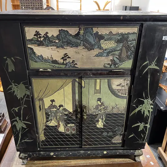 Chinese Lacquered Drinks Cabinet