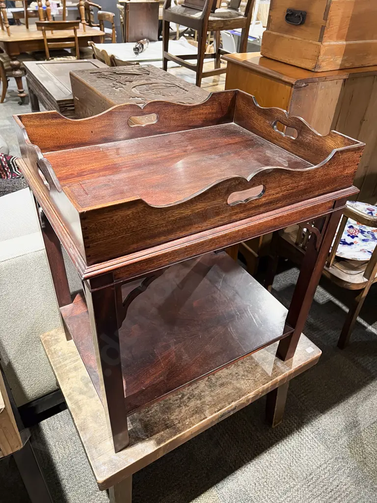 Reproduction Geo III Style Mahogany Butler's Tray On Stand Image 1++