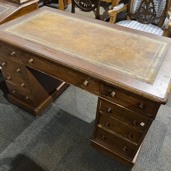Victorian Mahogany Twin Pedestal Leather Top Kneehole Desk