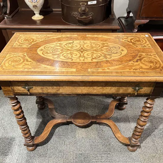 Good Quality William & Mary Style Marquetry Top Single Drawer Side Table