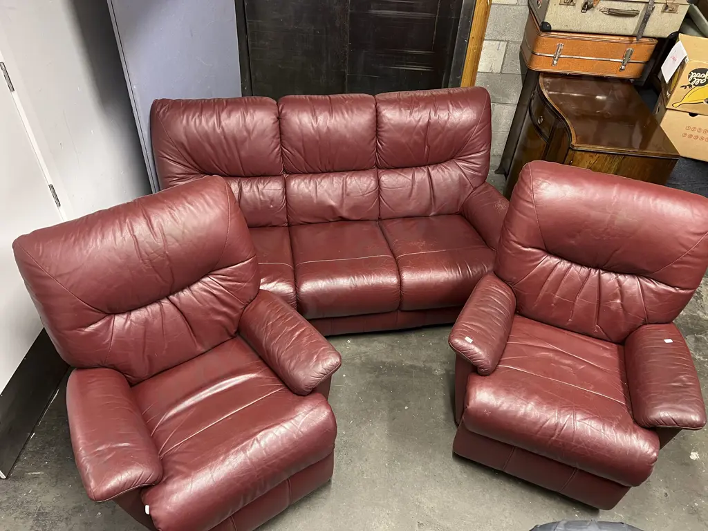 Three Seater Leather Sofa with Pair of Matching Reclining Armchairs Image 1++