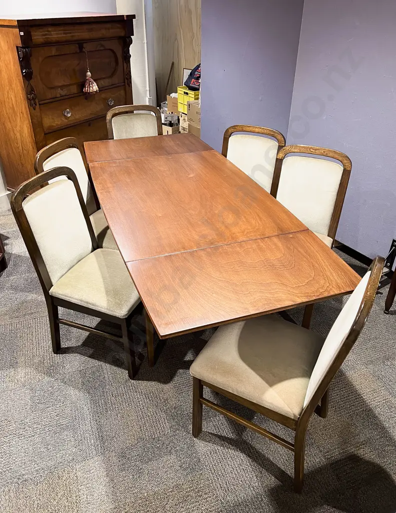 Extension Dining Table and Six Dining Chairs Image 1++