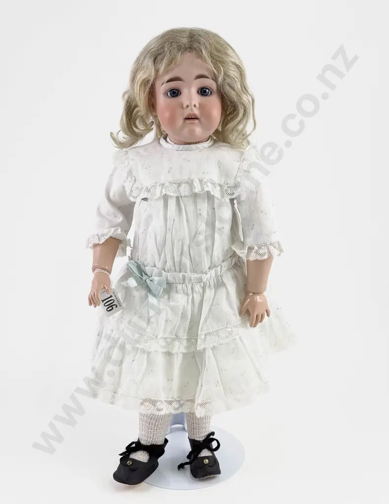 Kestner E Germany 9 Bisque Doll Image 1++