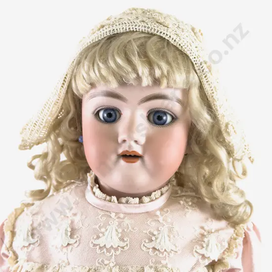 Heinrich Handwerck 109 - 133/4 Bisque Doll