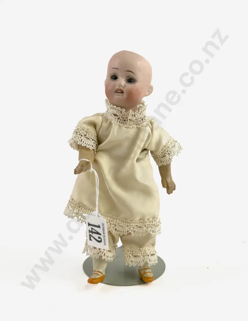German Herman Steiner 16/0 Small Bisque Doll Image 1++