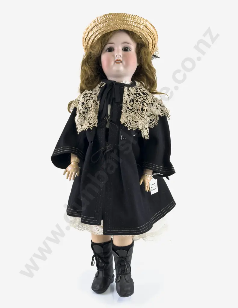 Gebrüder Kühnlenz G 165 / 5 K Germany Bisque Doll Image 1++