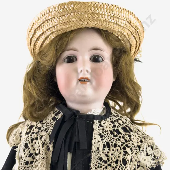 Gebrüder Kühnlenz G 165 / 5 K Germany Bisque Doll