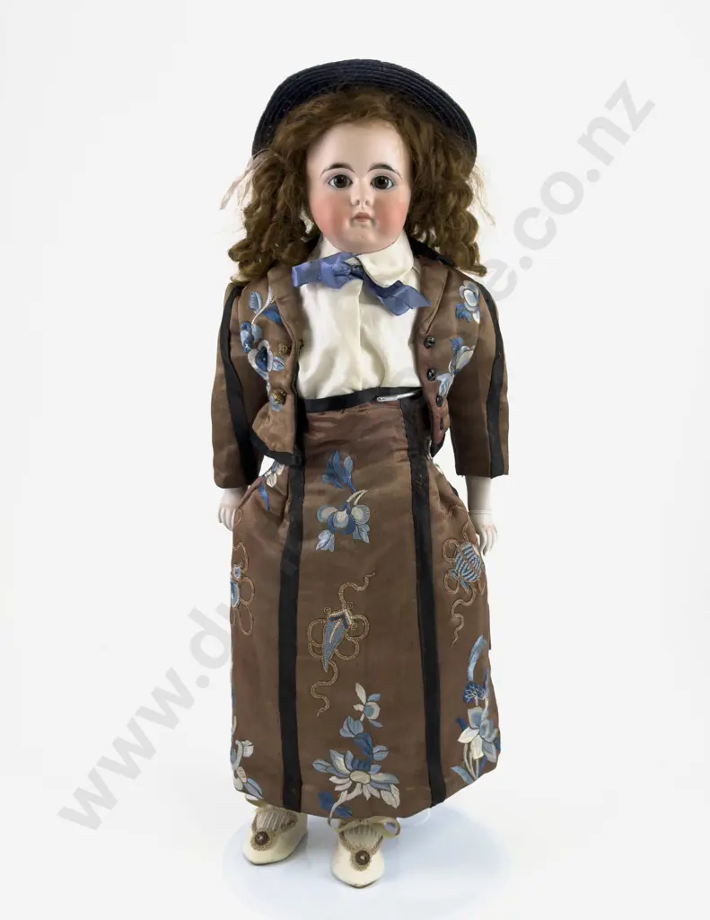 Possible Kestner 9 Belton Type Shoulder Plate Doll Image 1++