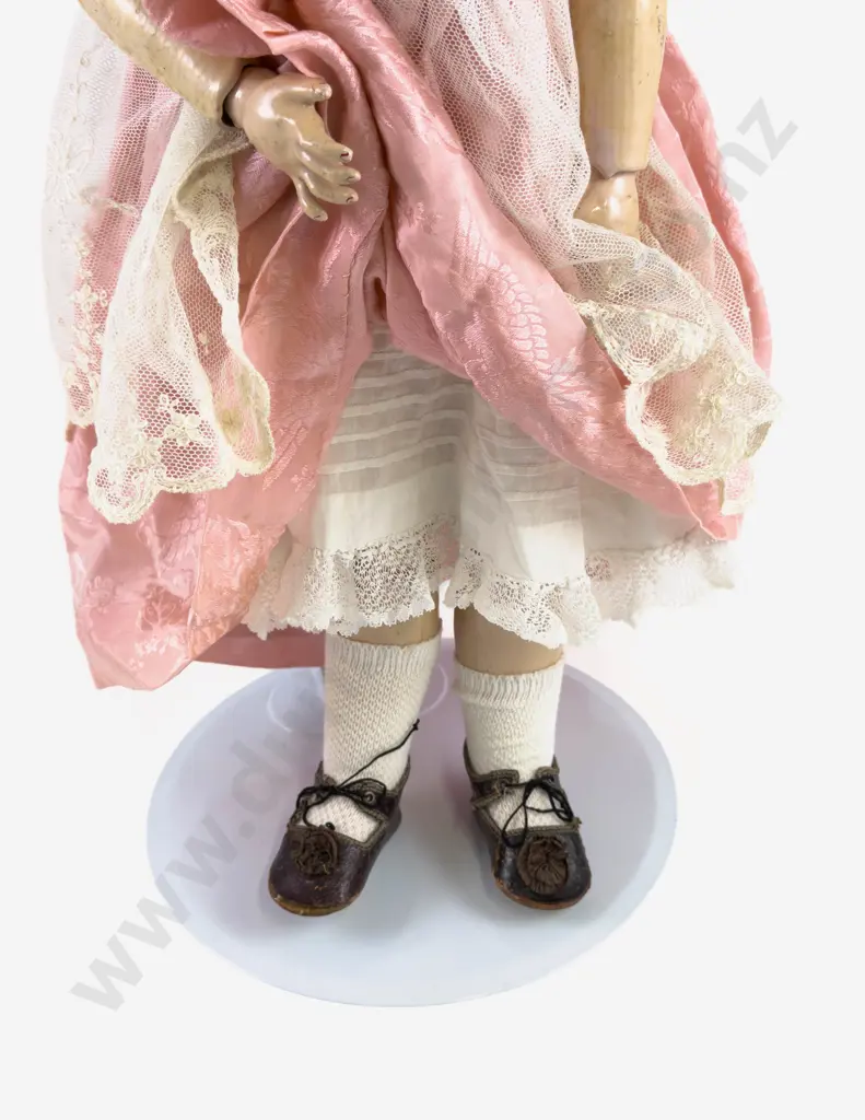 283/28 5 Max Handwerck Germany 2 1/4 Bisque Doll Image 1++