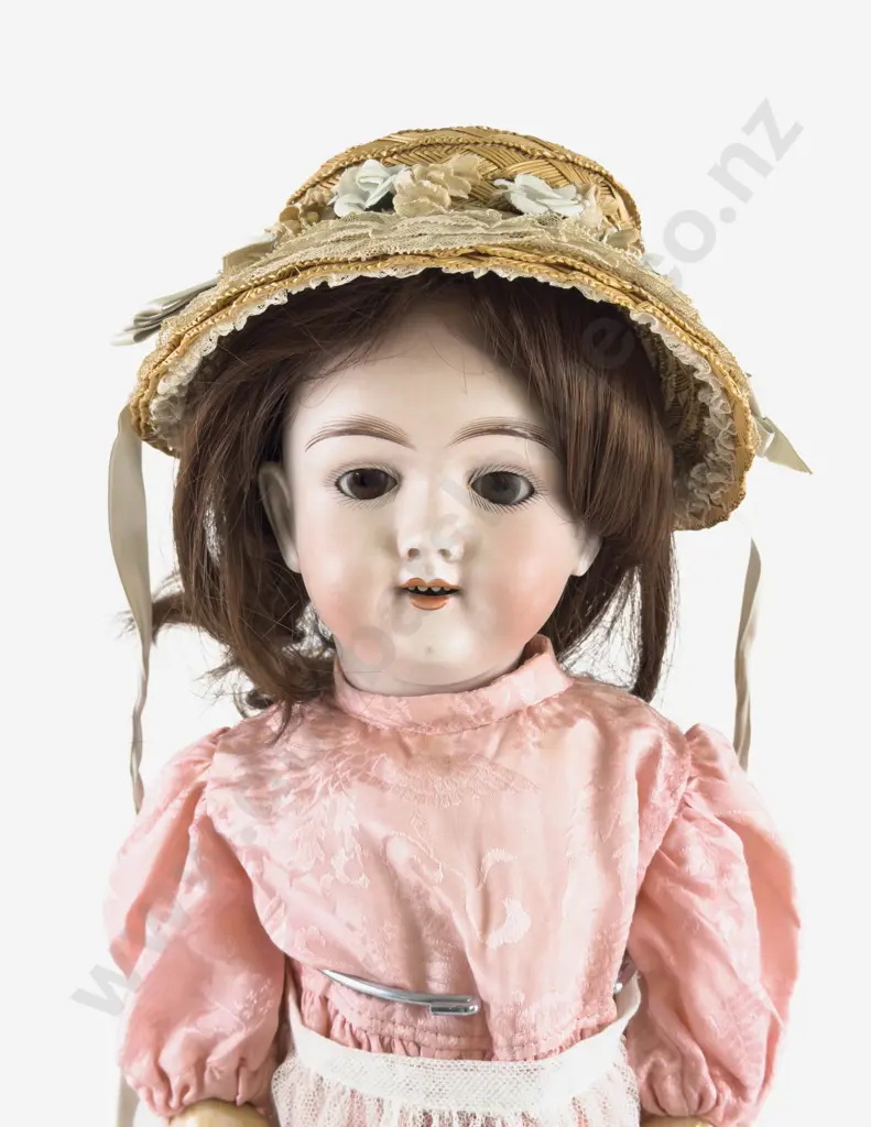 283/28 5 Max Handwerck Germany 2 1/4 Bisque Doll Image 1++